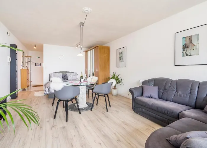 公寓 Luxueuze Vakantiestudio Met Zeezicht En Terras In *